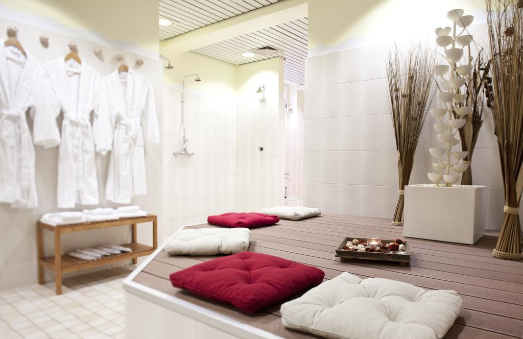 Leine Hotel Pattensen Kültér fotó